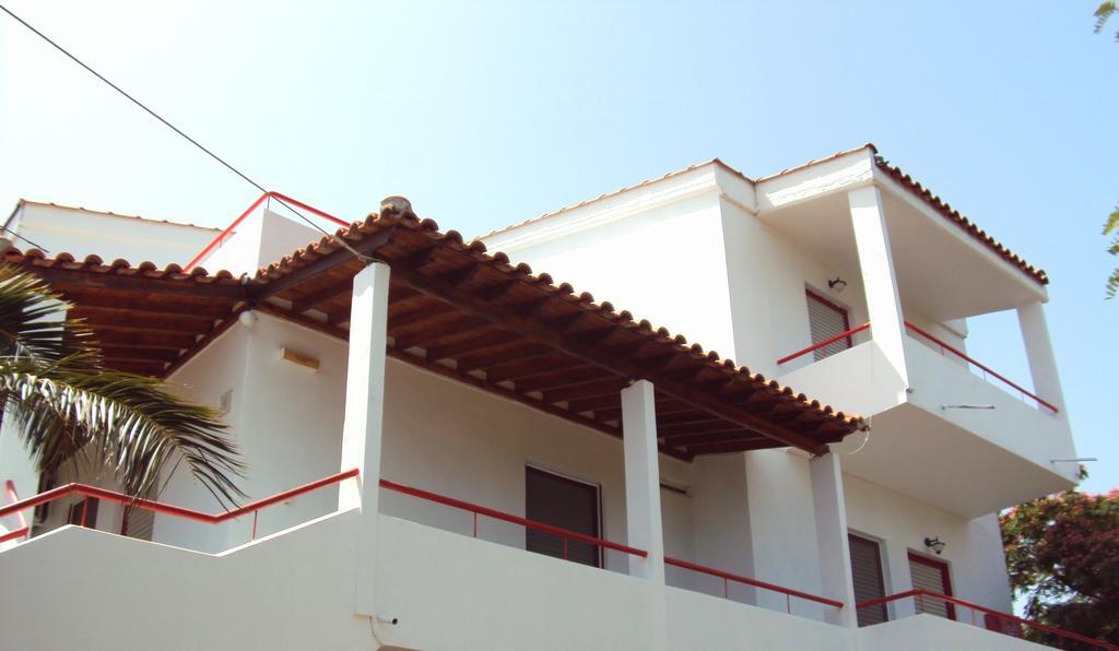 Irini Studios Plomari Exterior photo
